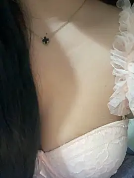 Snapshot of Dona-sexyy chatting on May 2026 06:09:01 AM Dona-sexyy online show from May 2026 06:09:01 AM