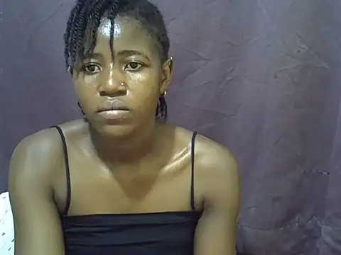 Snapshot of Sweet-tatiana chatting on July 2026 08:00:02 PM Sweet-tatiana online show from July 2026 08:00:02 PM