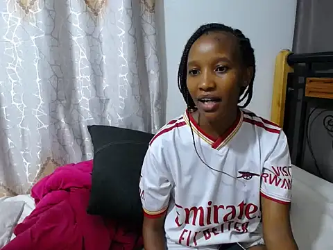 Snapshot of KittyFay chatting on May 2026 04:57:04 PM KittyFay online show from May 2026 04:57:04 PM