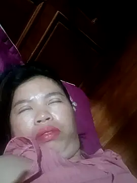 Snapshot of -Yeyi- chatting on May 2026 09:44:02 PM -Yeyi- online show from May 2026 09:44:02 PM