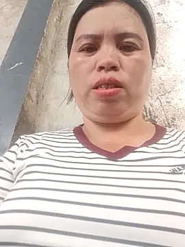 Snapshot of -Yeyi- chatting on May 2026 09:39:01 AM -Yeyi- online show from May 2026 09:39:01 AM