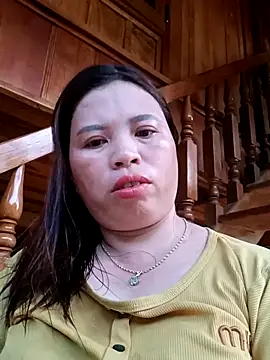 Snapshot of -Yeyi- chatting on June 2026 11:36:02 AM -Yeyi- online show from June 2026 11:36:02 AM