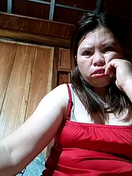 Snapshot of -Yeyi- chatting on July 2026 09:43:01 PM -Yeyi- online show from July 2026 09:43:01 PM
