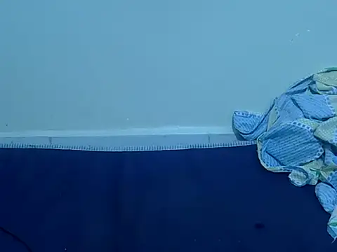 Snapshot of sexy_candi chatting on May 2026 09:33:01 PM sexy candi online show from May 2026 09:33:01 PM