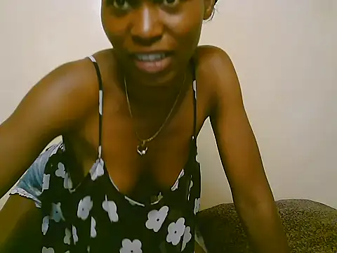 Snapshot of cute_tasha2 chatting on June 2026 04:09:01 PM cute tasha2 online show from June 2026 04:09:01 PM