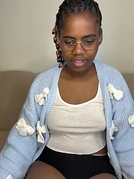softglamqueen online show from July 2026 05:12:02 AM