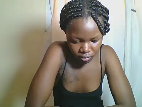 Snapshot of Sweetgal2025 chatting on May 2026 08:00:02 AM Sweetgal2025 online show from May 2026 08:00:02 AM