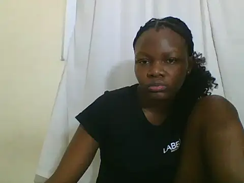 Sweetgal2025 online show from July 2026 05:37:02 PM