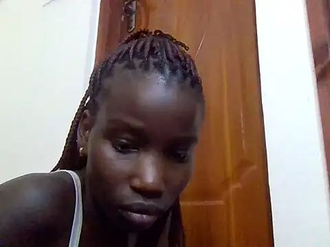 Snapshot of slimy_gal12 chatting on May 2026 07:20:02 PM slimy gal12 online show from May 2026 07:20:02 PM