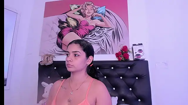 Snapshot of SheetCouper chatting on July 2026 01:58:33 AM SheetCouper online show from July 2026 01:58:33 AM