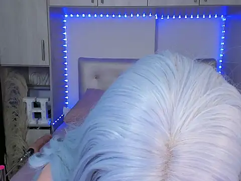 Honniewhitee  online show from July 2026 01:58:33 AM