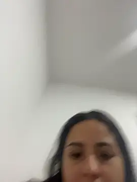 Snapshot of onMelan chatting on May 2026 12:18:01 AM onMelan online show from May 2026 12:18:01 AM
