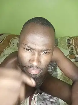 Snapshot of bdick2ke chatting on May 2026 02:57:01 PM bdick2ke online show from May 2026 02:57:01 PM