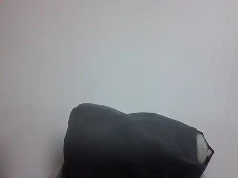 Snapshot of Candysleek_petite chatting on June 2026 12:37:01 AM Candysleek petite online show from June 2026 12:37:01 AM