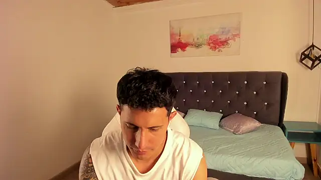 Snapshot of marcos_vieyra chatting on May 2026 07:20:02 PM marcos vieyra online show from May 2026 07:20:02 PM