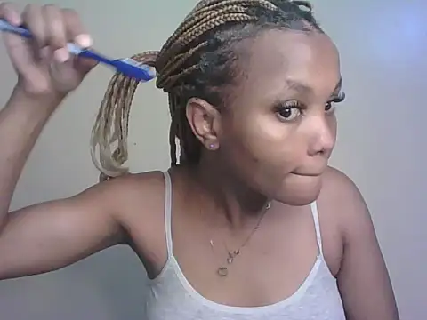 PrettyT5 online show from July 2026 07:16:01 PM