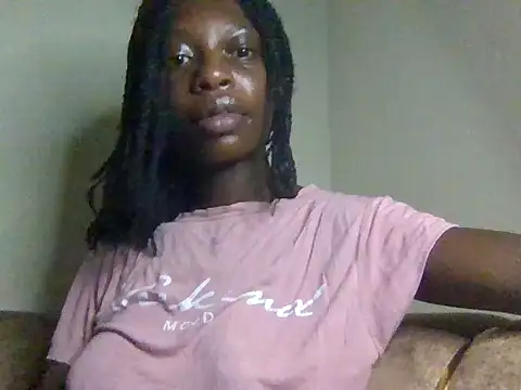 Snapshot of miss_petite0 chatting on May 2026 06:51:02 AM miss petite0 online show from May 2026 06:51:02 AM