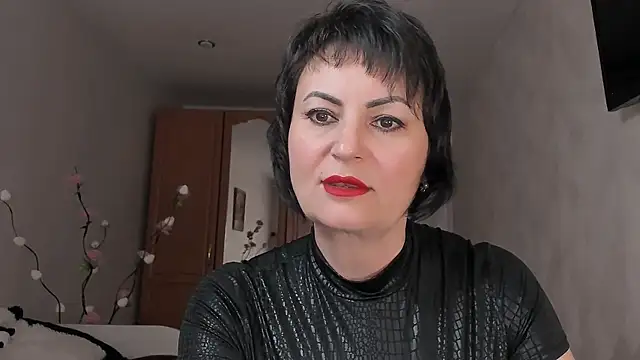 Helen Beller online show from July 2026 12:33:01 PM