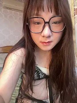yan63737 online show from May 2026 06:44:01 AM