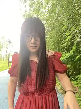 yan63737 online show from May 2026 06:32:01 AM
