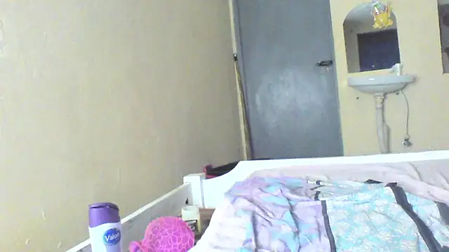 sexybaddie1 online show from May 2026 12:38:01 AM