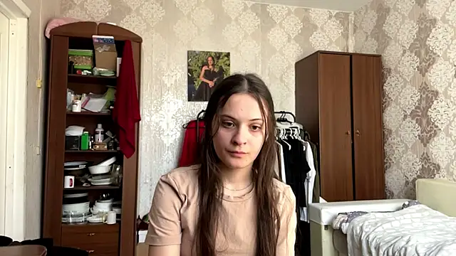 MarlynSiefkes online show from May 2026 12:42:01 PM