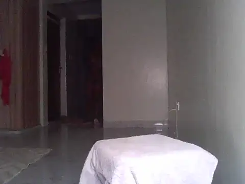 Smalltittsbigass online show from July 2026 12:35:01 AM