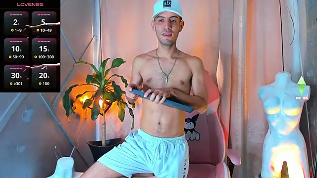 Snapshot of sexy_hairy1 chatting on May 2026 11:39:02 AM sexy hairy1 online show from May 2026 11:39:02 AM
