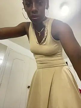 IzizX X online show from June 2026 04:11:01 AM