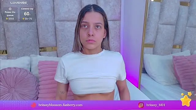 Snapshot of BritanyBlossom chatting on May 2026 06:37:02 PM BritanyBlossom online show from May 2026 06:37:02 PM