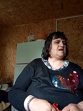 Snapshot of LisichkaOksana chatting on May 2026 08:12:02 AM LisichkaOksana online show from May 2026 08:12:02 AM