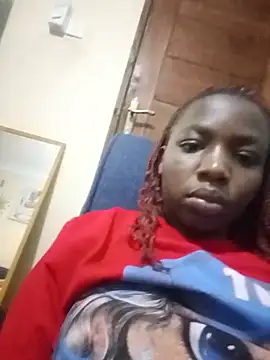 PinkCoochie02 online show from May 2026 04:47:01 PM