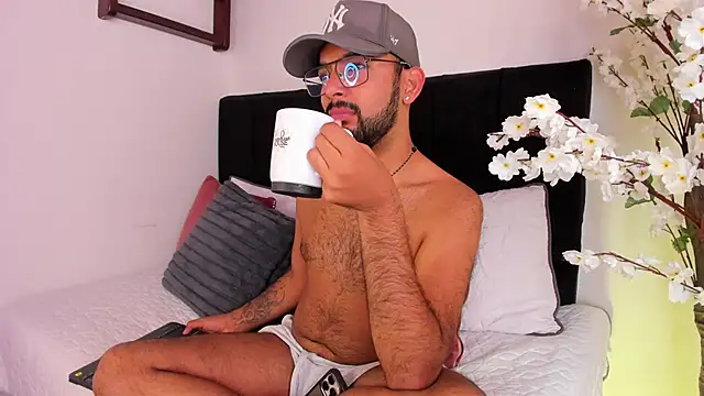 Paulo Dasilva  online show from June 2026 01:17:02 PM