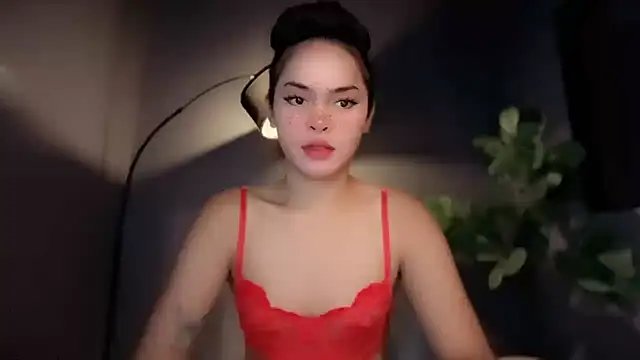 Snapshot of Amylaa chatting on July 2026 04:44:02 PM Amylaa online show from July 2026 04:44:02 PM