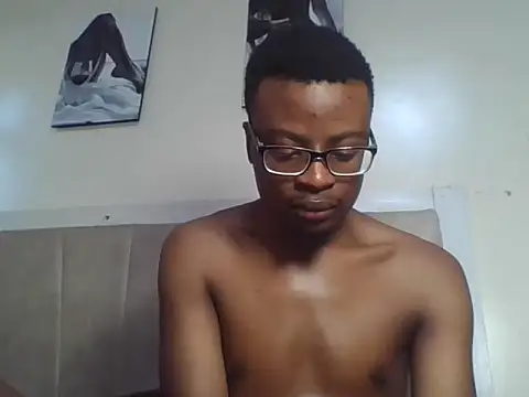 freakyboy255 online show from July 2026 02:13:01 PM