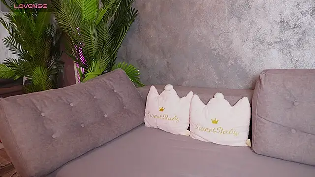 JoBarbie online show from May 2026 08:05:01 PM