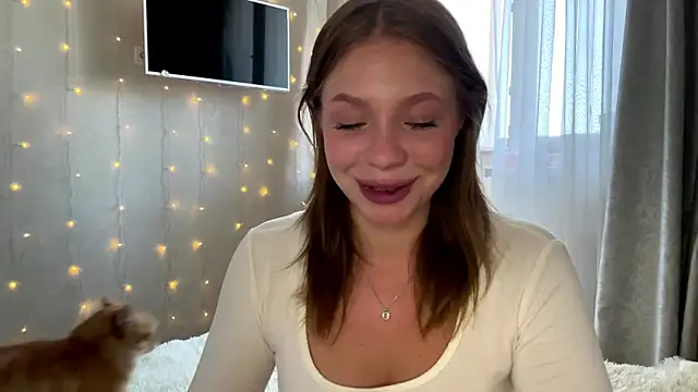 Lia be mine online show from July 2026 07:01:01 AM