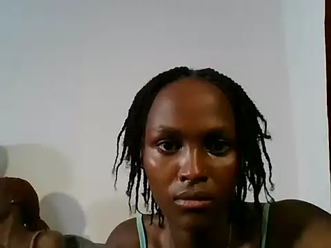 Snapshot of Sleek_petite chatting on June 2026 05:51:01 PM Sleek petite online show from June 2026 05:51:01 PM