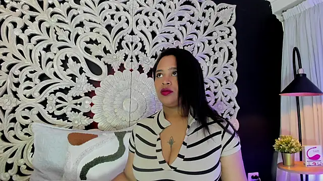 Bianca DVarela online show from May 2026 08:06:02 PM