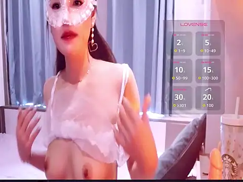 Snapshot of cici-2026 chatting on May 2026 01:45:01 AM cici-2026 online show from May 2026 01:45:01 AM