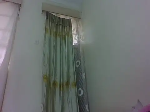 prettyglowing online show from May 2026 05:45:02 AM