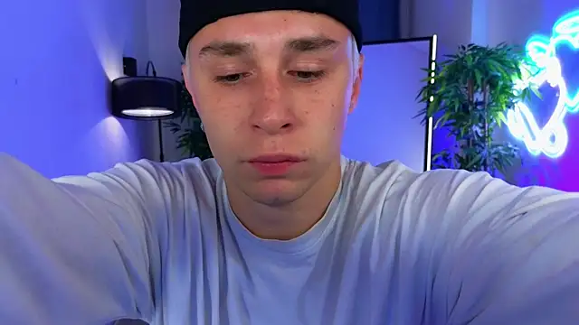 e1v1s online show from June 2026 09:13:02 PM