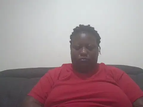 Snapshot of fat_ebonyqueen chatting on May 2026 06:09:01 PM fat ebonyqueen online show from May 2026 06:09:01 PM