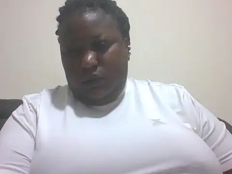 Snapshot of fat_ebonyqueen chatting on June 2026 02:44:02 PM fat ebonyqueen online show from June 2026 02:44:02 PM