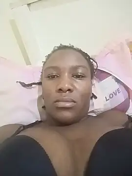 Snapshot of smallnanah chatting on June 2026 11:13:02 AM smallnanah online show from June 2026 11:13:02 AM