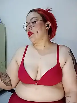 Snapshot of bruja_sscarlata chatting on May 2026 06:37:02 PM bruja sscarlata online show from May 2026 06:37:02 PM