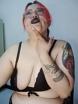Snapshot of bruja_sscarlata chatting on May 2026 12:41:02 AM bruja sscarlata online show from May 2026 12:41:02 AM