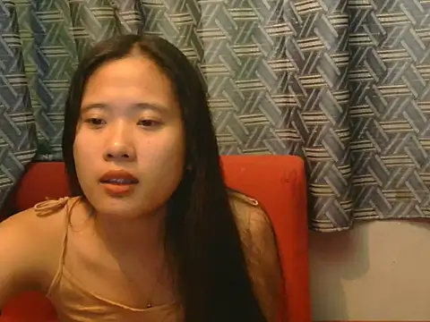 Snapshot of petiteasian_pinaygirl chatting on June 2026 12:00:02 AM petiteasian pinaygirl online show from June 2026 12:00:02 AM