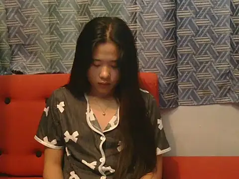 Snapshot of petiteasian_pinaygirl chatting on July 2026 05:02:02 AM petiteasian pinaygirl online show from July 2026 05:02:02 AM