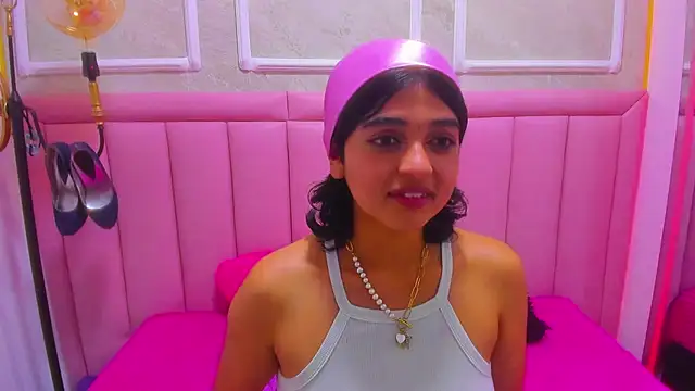 Snapshot of velvet_girll chatting on July 2026 03:00:02 AM velvet girll online show from July 2026 03:00:02 AM